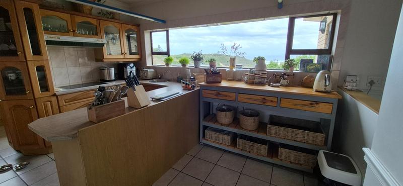 To Let 4 Bedroom Property for Rent in Hersham Western Cape